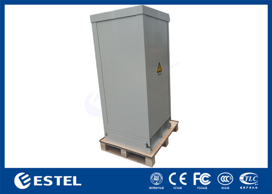 Cabinet extérieur 32U 19 pouces cabinet de télécommunications avec PDU et climatiseur 1500W