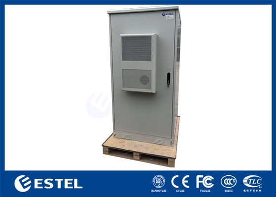 Armoire à sol extérieur 19 pouces avec PDU, climatiseur et capteurs