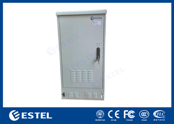 IP55 plancher de l'armoire extérieure monté avec un espace utilisateur de 20U avec des ventilateurs sur le dessus