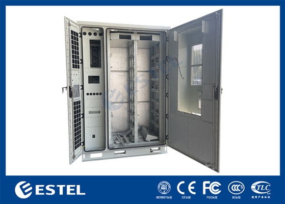 Résistant à l'eau trois baie extérieur télécom Cabinet Station de base Cabinet Monture au sol Avec ventilateurs de refroidissement