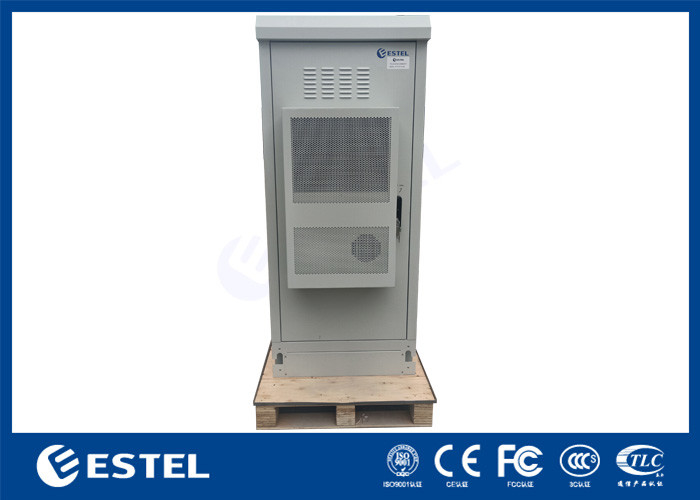 Cabinet extérieur 32U 19 pouces cabinet de télécommunications avec PDU et climatiseur 1500W